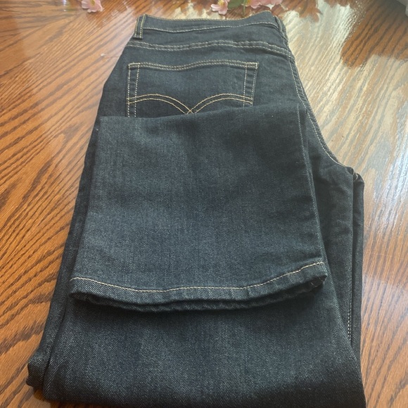 NWT Levi’s Dark Jean 514 Boy’s 20 Reg. 30x30 - Picture 5 of 6